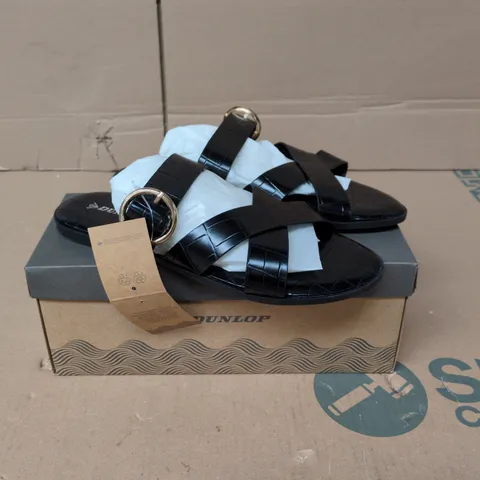 APPROXIMATELY 10 BOXED PAIRS OF DUNLOP JADE SHOES IN BLACK - UK 6