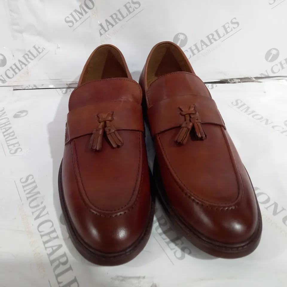 THOMAS CRICK BROWN LOAFERS SIZE 12