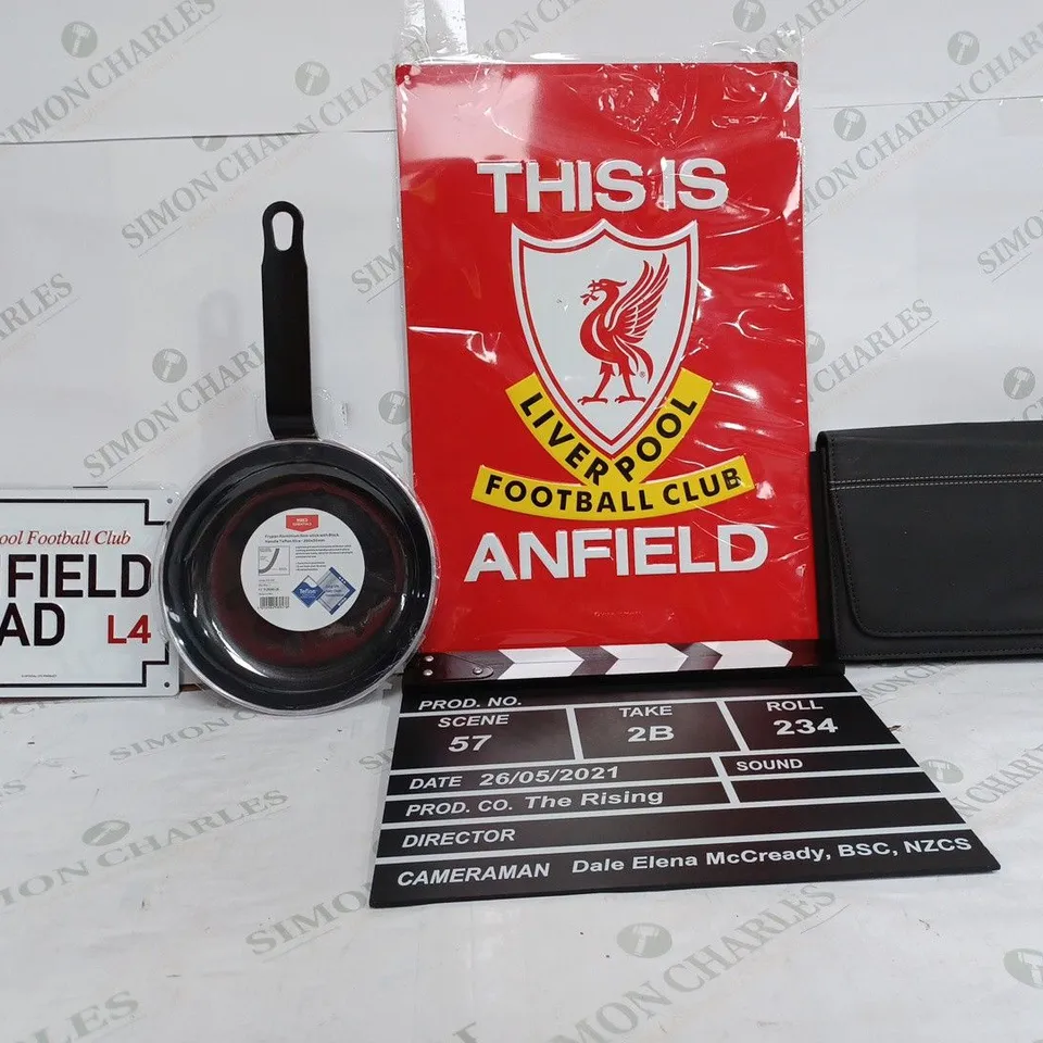BOX OF APPROX 20 ASSORTED ITEMS TO INCLUDE - THIS IS LIVERPOOL METAL SIGN - AUDI PADDED BAG - NISBETS ESSENTIALS FRYING PAN ECT