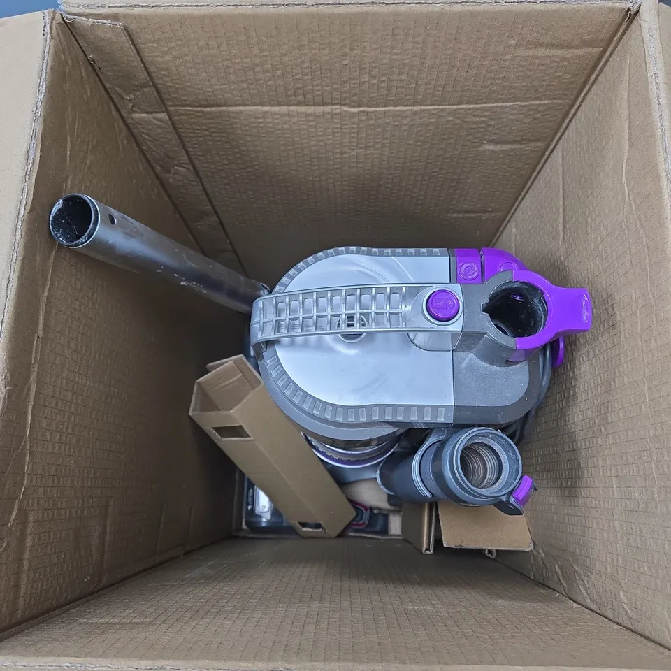 BOXED VAX AIR STRETCH PET MAX UPRIGHT VACUUM CLEANER