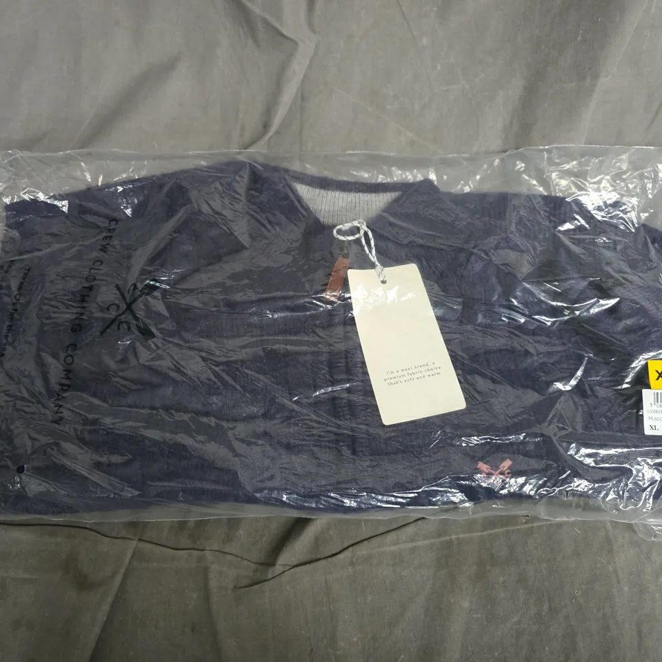 BAGGED CREW CLOTHING COMPANY LAMBSWOOL CABLE HALF ZIP IN NAVY - XL