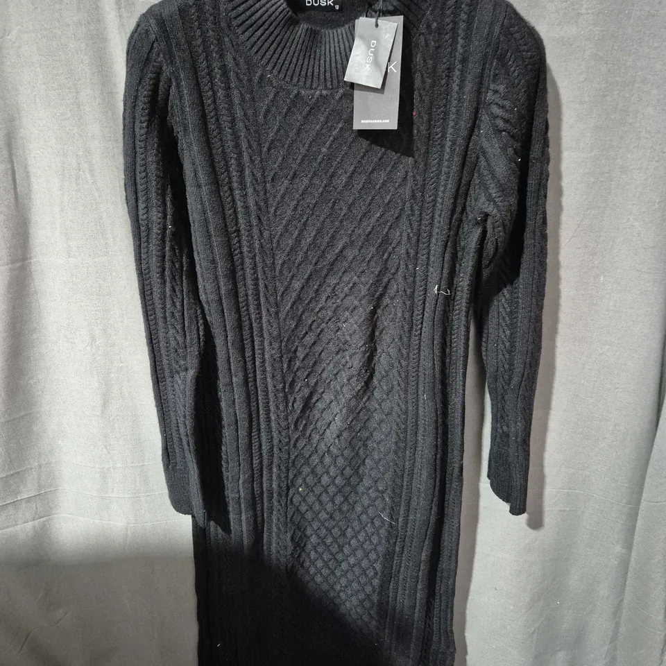 DUSK CABLE KNIT DRESS – BLACK – UK SIZE 12