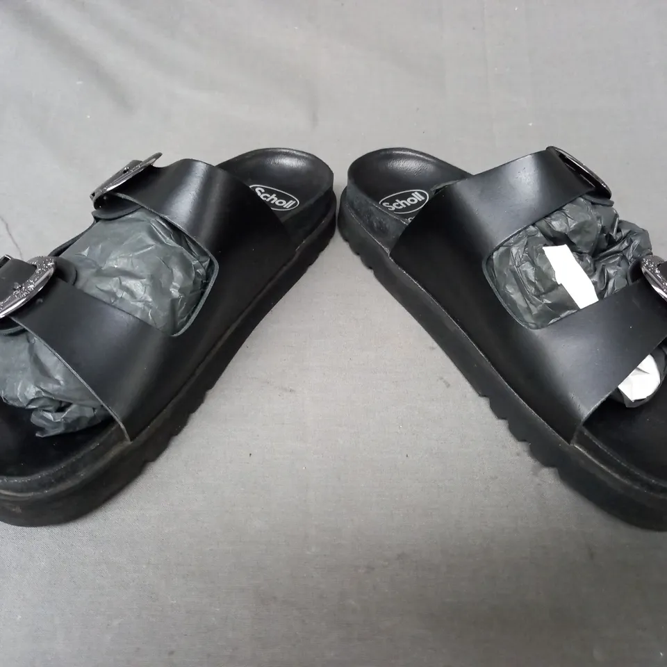 BOXED PAIR OF SCHOLL OPEN TOE TWO STRAP SANDALS IN BLACK SIZE 7