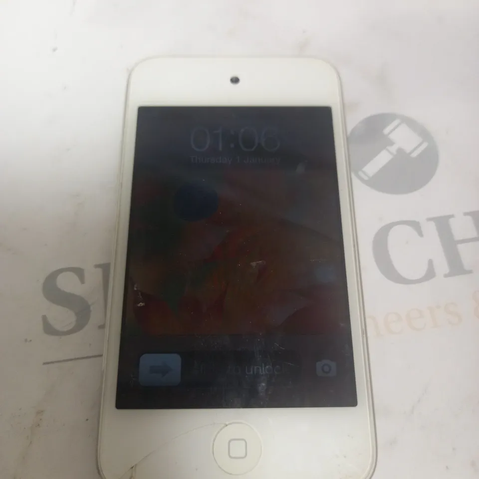 APPLE IPOD WHITE MODEL A1367