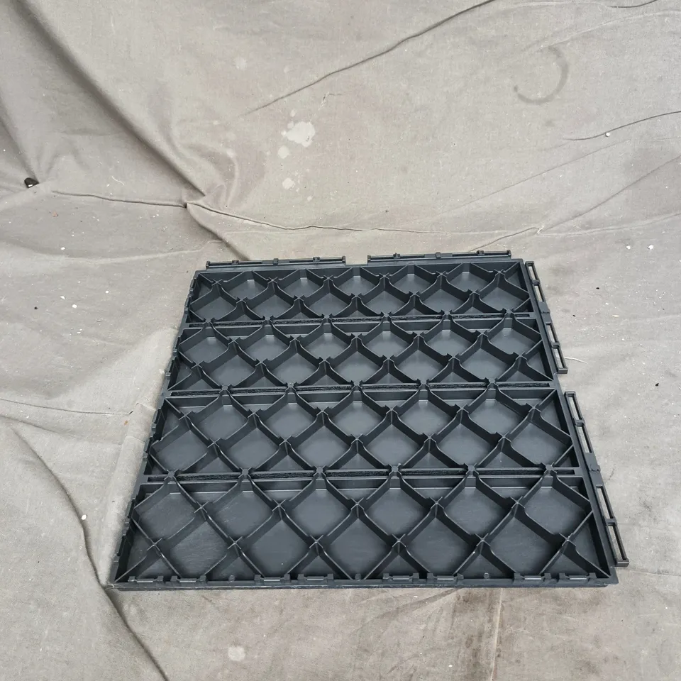 BOX OF APPROXIMATELY 15 DARK GREY INTERLOCKING TILES FOR DECKING/FLOORING (SIZE 33 X 33 CM APPROX)