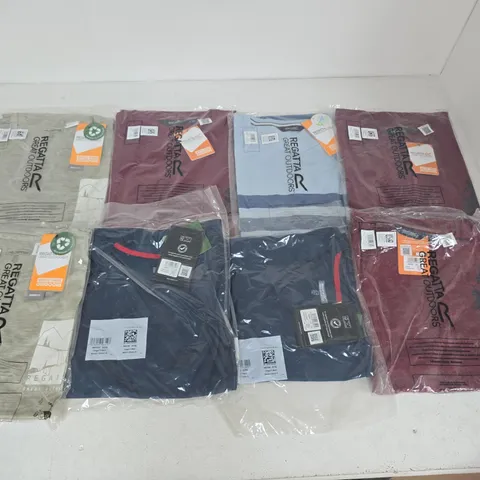 LOT OF 10 ASSORTED BRAND NEW REGATTA T-SHIRTS IN VARIOUS STYLES, COLOURS AND SIZES