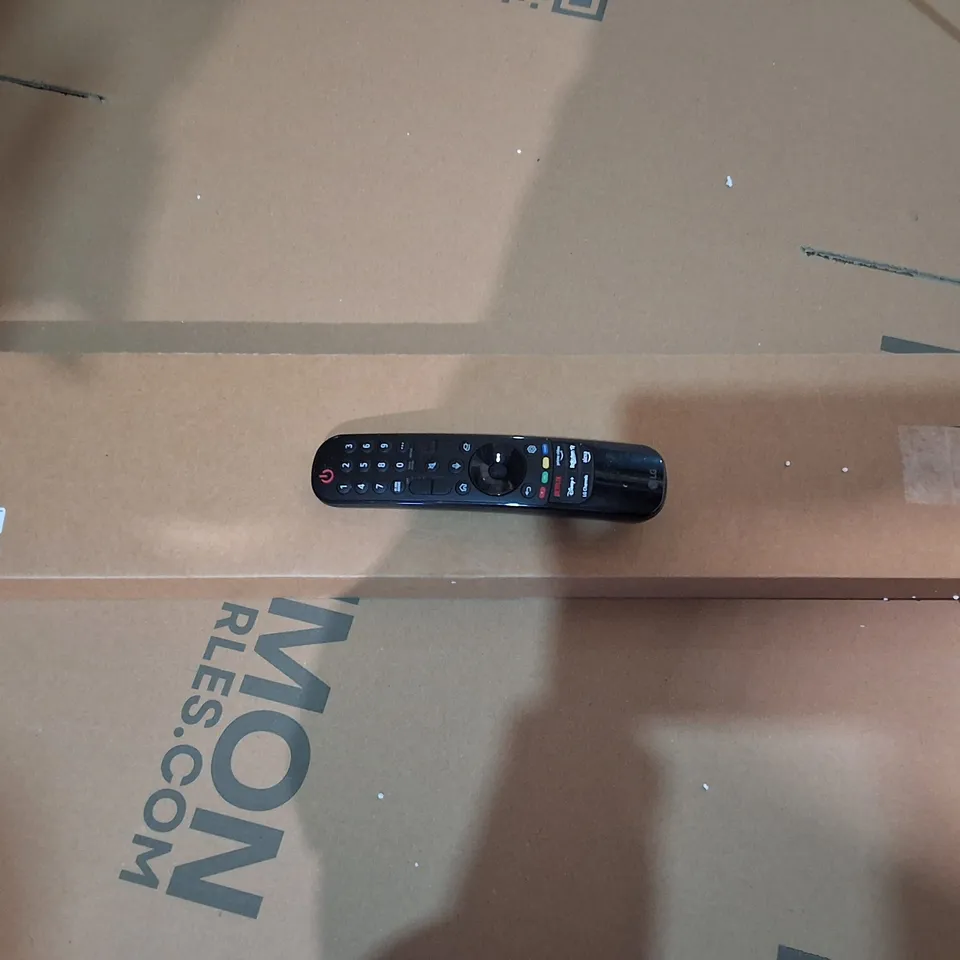 BOXED LG 65" OLED EVO 4K TV - OLED65G54LW