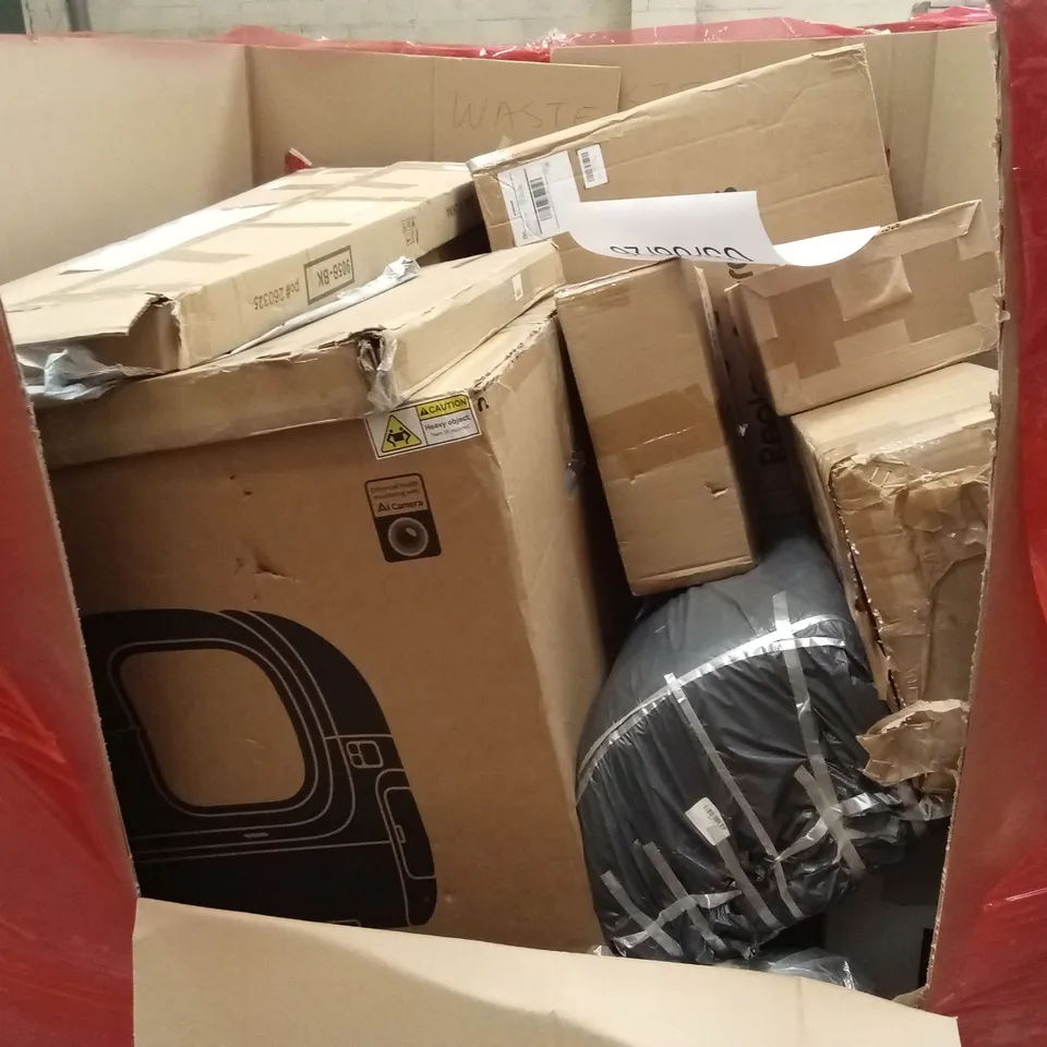 PALLET OF ASSORTED HOUSEHOLD GOODS AND PRODUCTS TO INCLUDE; WONDER VISION AIO CPU LIQUID COOLER, BABY PLAYPEN, CAT LITTER BOX, BOXED FURNITURE ETC