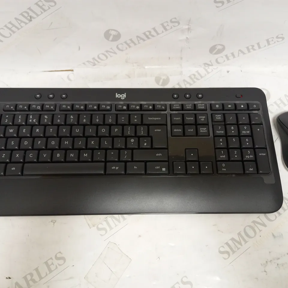 LOGITECH MK540 WIRELESS KEYBOARD
