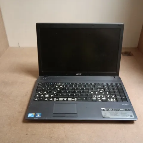 ACER TRAVELMATE 5735 SERIES LAPTOP