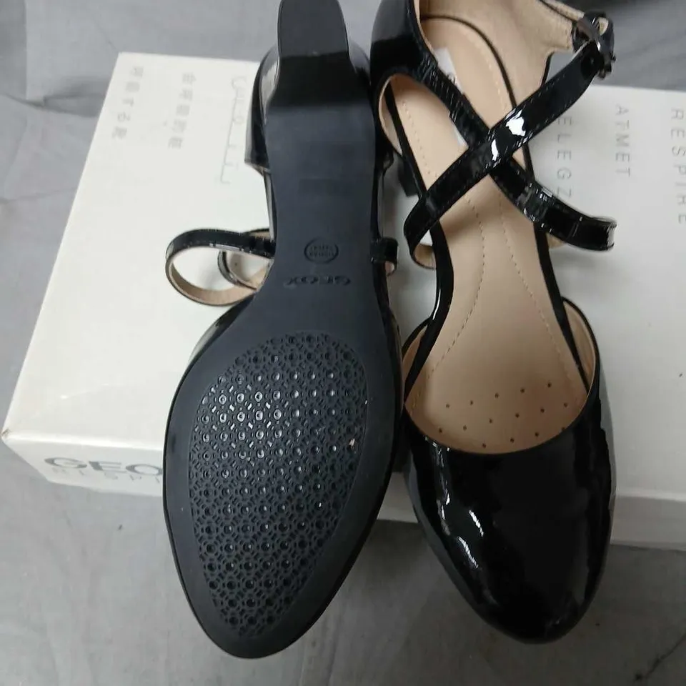 GEOX RESPIRA MARIE CLAIRE BLACK PATENT LEATHER HEELED SHOES – UK 3 (EU 36)