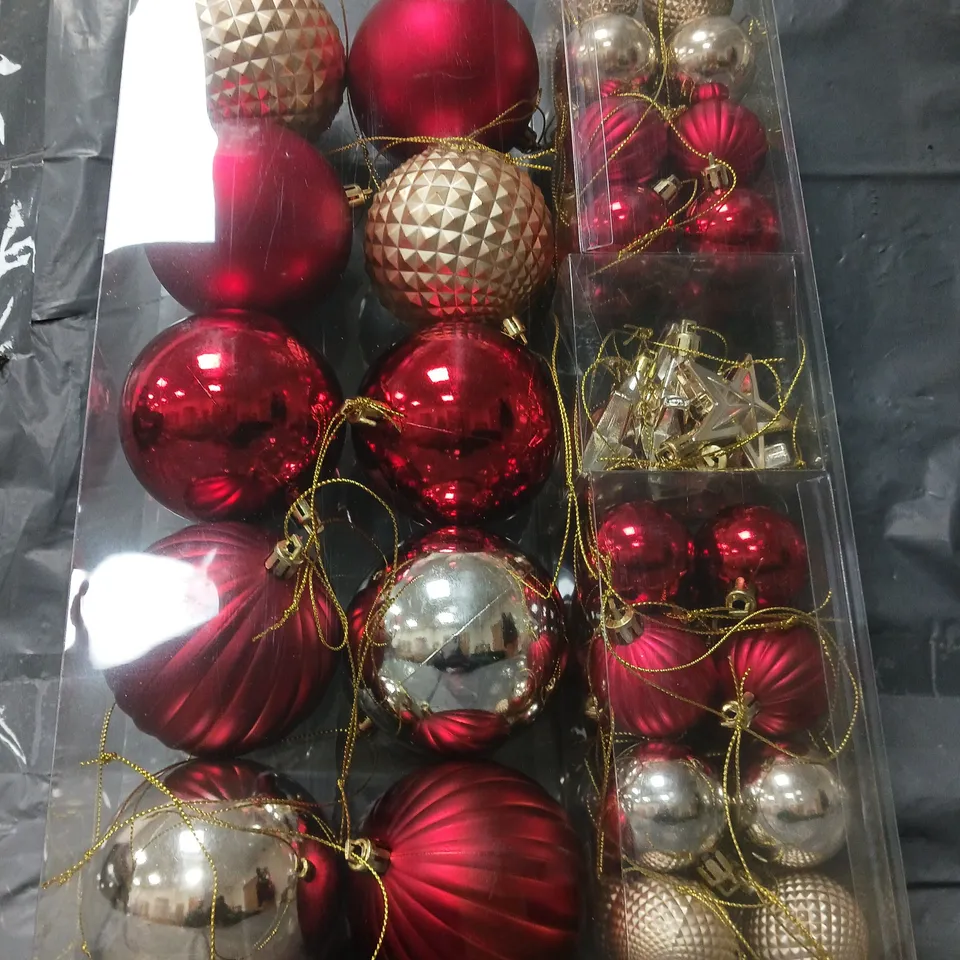 BOXED PACK OF 50 RED & GOLD BAUBLES 