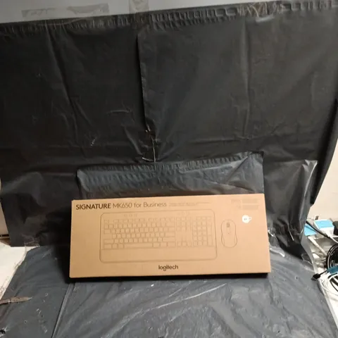 LOGITECH SIGNATURE MK650 FOR BUSINESS KEYBOARD & MOUSE – WHITE – BOXED