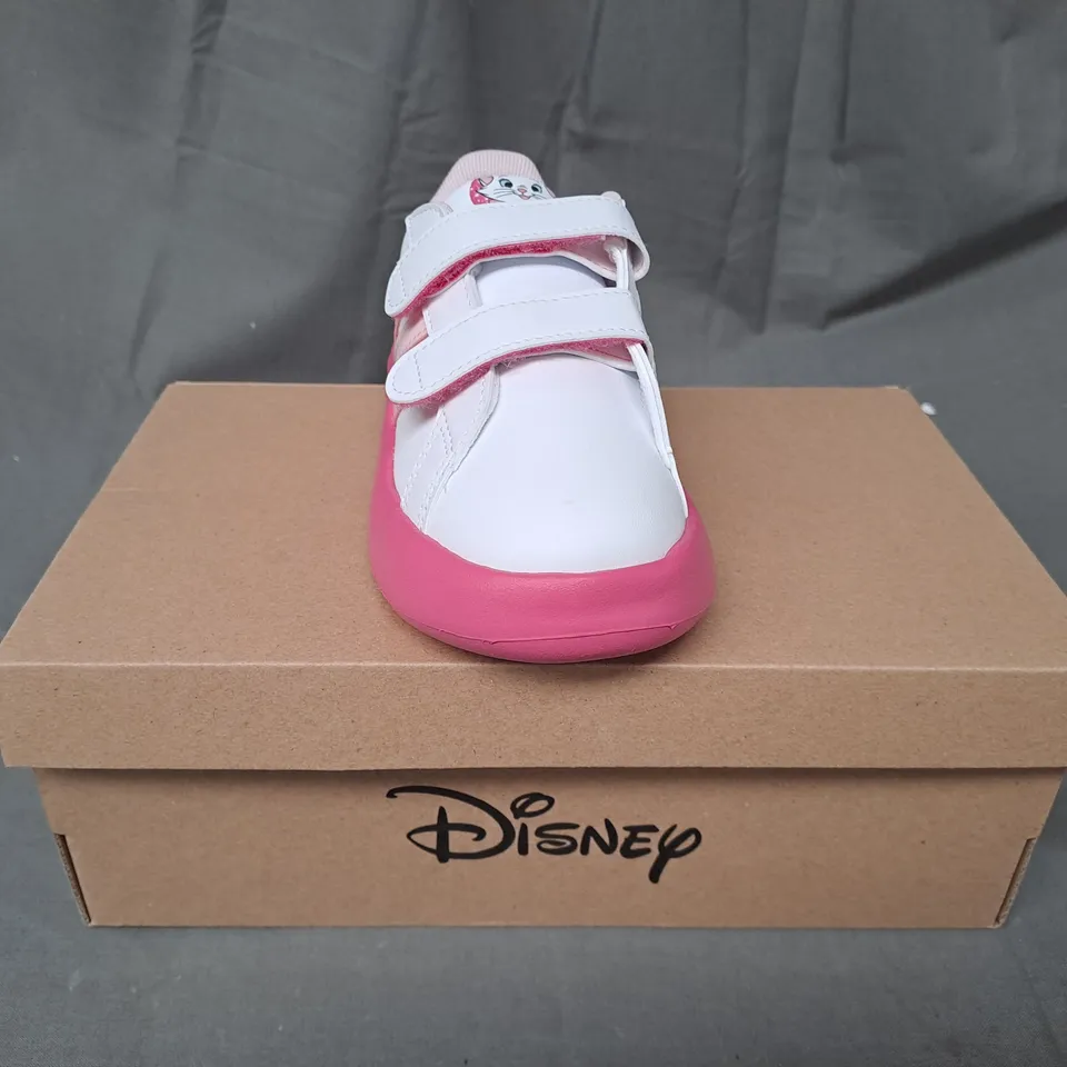 BOXED PAIR OF ADIDAS DISNEY GRAND COURT 2.0 MARIE KIDS SHOES IN WHITE/PINK UK SIZE 9.5