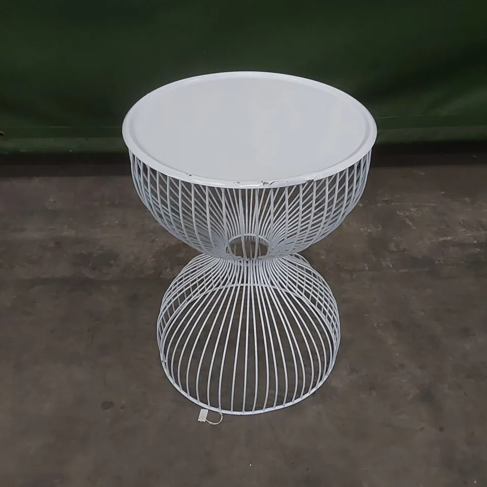 DESIGNER METAL WIRE FRAME DESIGN SIDE TABLE - WHITE