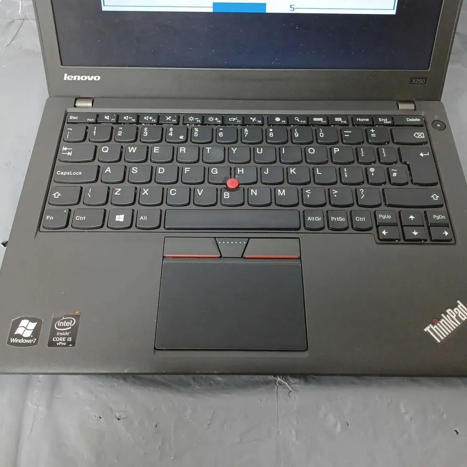 LENOVO THINKPAD X250 12 INCH I5-5300U 2.30GHZ