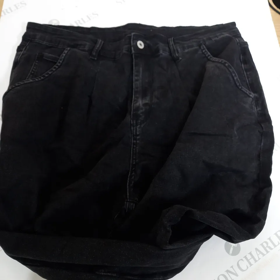 UNBRANDED DEMIN BLACK JEANS - 2XL