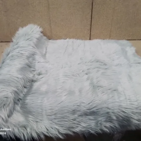 BRAND NEW PACO HOME GREY PLAYA 960 RUG SIZE 80CM X 150CM