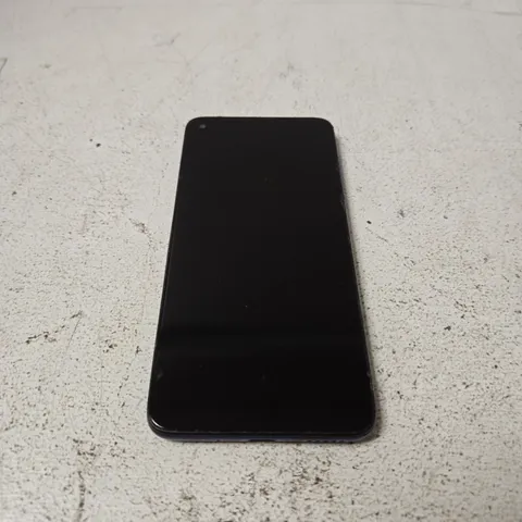 MOTOROLA MOTO G8 SMARTPHONE