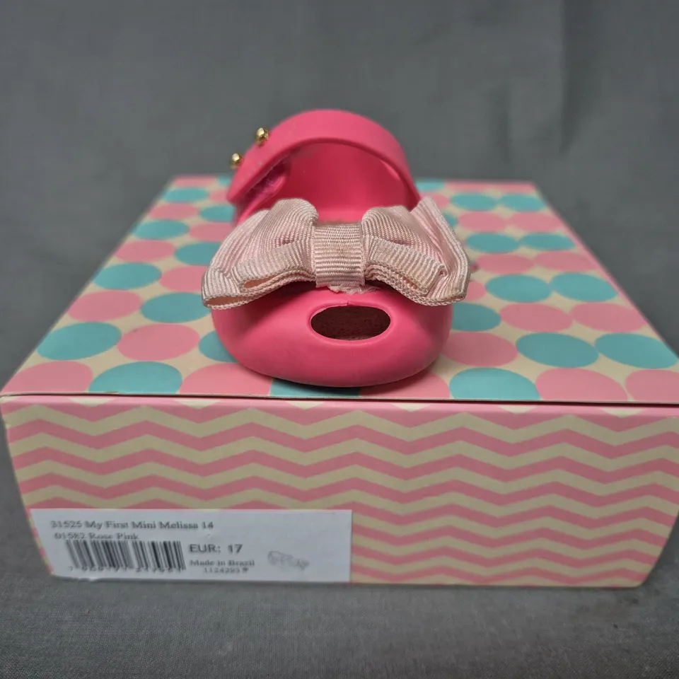 BOXED PAIR OF MY FIRST MINI MELISSA BABY SHOES IN PINK W. BOW DETAIL EU SIZE 17