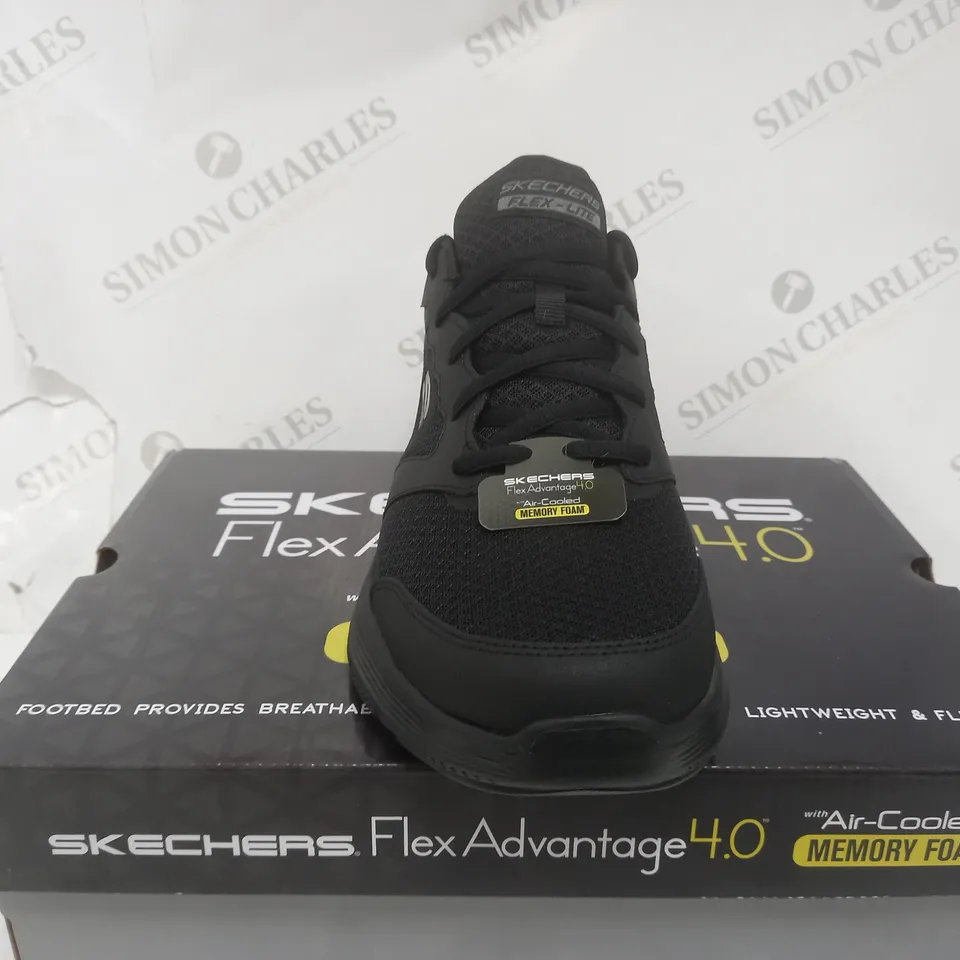 SKETCHERS MENS FLEX TRAINER BLACK  SIZE 10UK (MENS)