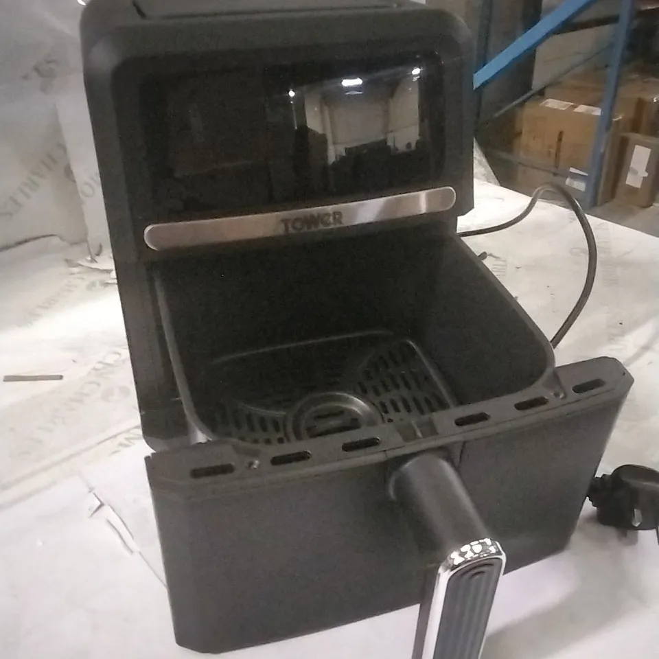 BOXED TOWER 5 LITRE DIGITAL AIR FRYER 