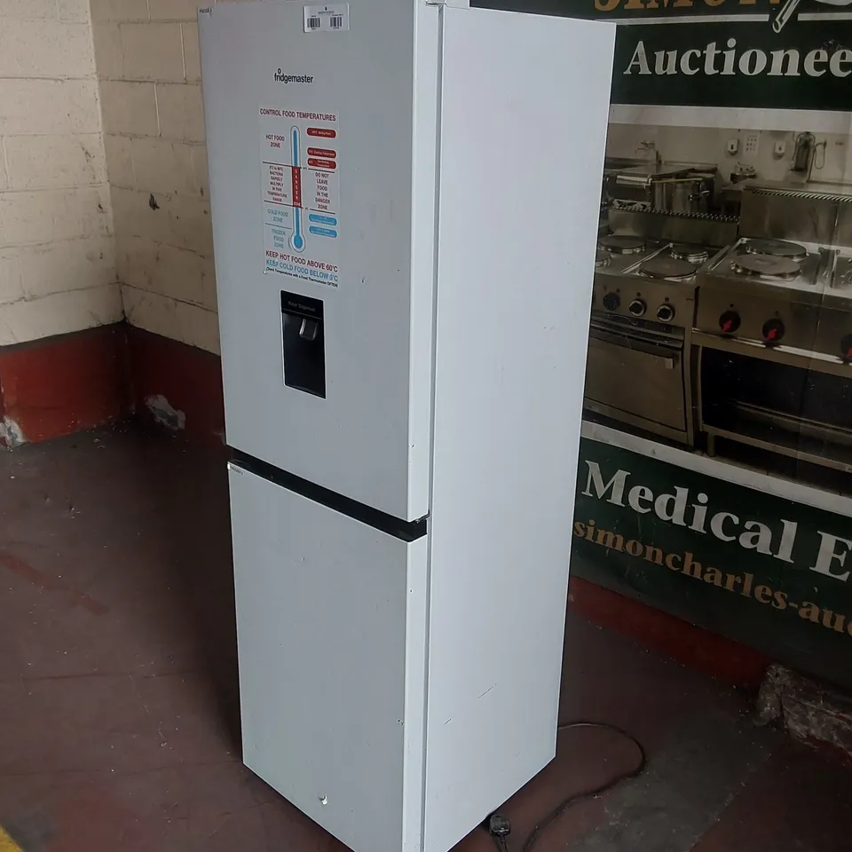 FRIDGEMASTER MC55240MDF FRIDGE FREEZER