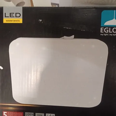 BOXED ELGO LED LIGHT - WARM WHITE