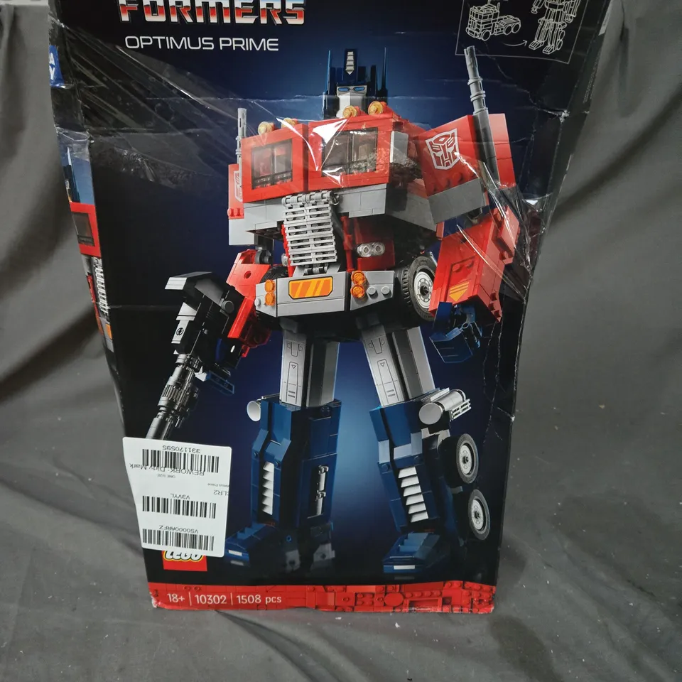 BOXED LEGO TRANSFORMERS OPTIMUS PRIME 10302 RRP £149