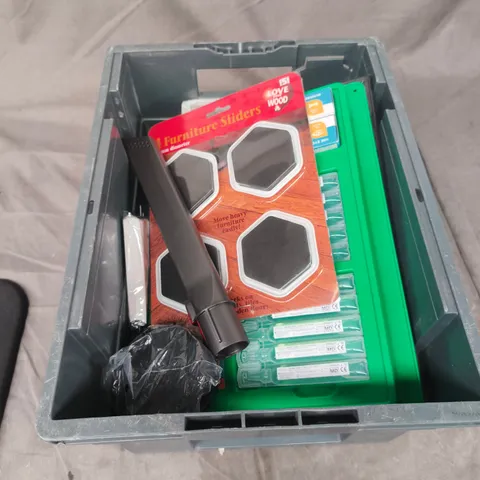 APPROXIMATELY 15 ASSORTED HOUSEHOLD PRODUCTS