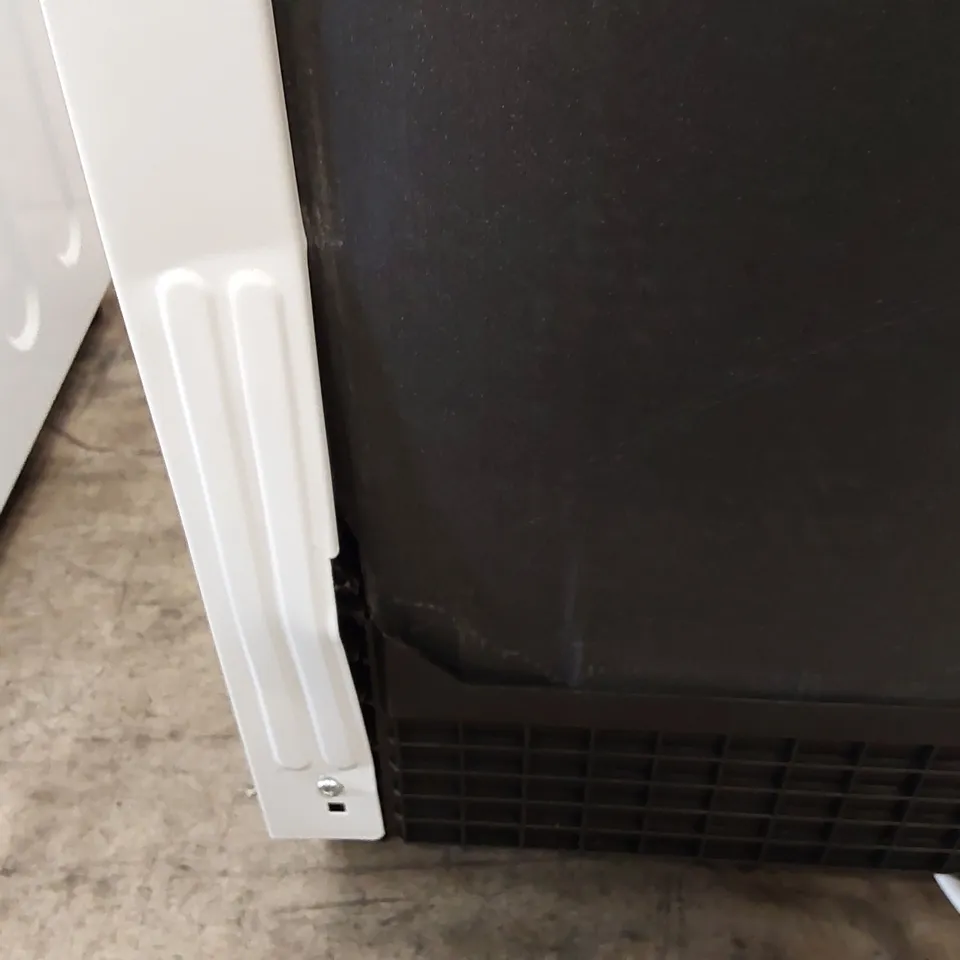 COMFEE' FREESTANDING DISHWASHER FD1435E-W WITH 14 PLACE SETTINGS, FULL SIZE, 44DB, WIDE LED DISPLAY, DELAY START, HALF LOAD FUNCTION, FLEXIBLE RACKS, WHITE