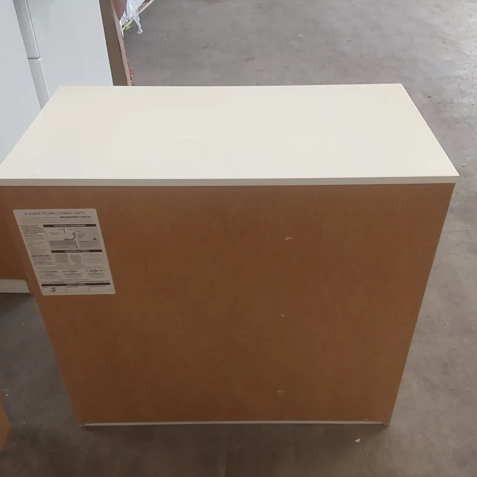 MILAN 3 DRAWER CHEST IN WHITE GLOSS & WHITE (READY ASSEMBLED) COLOUR: WHITE