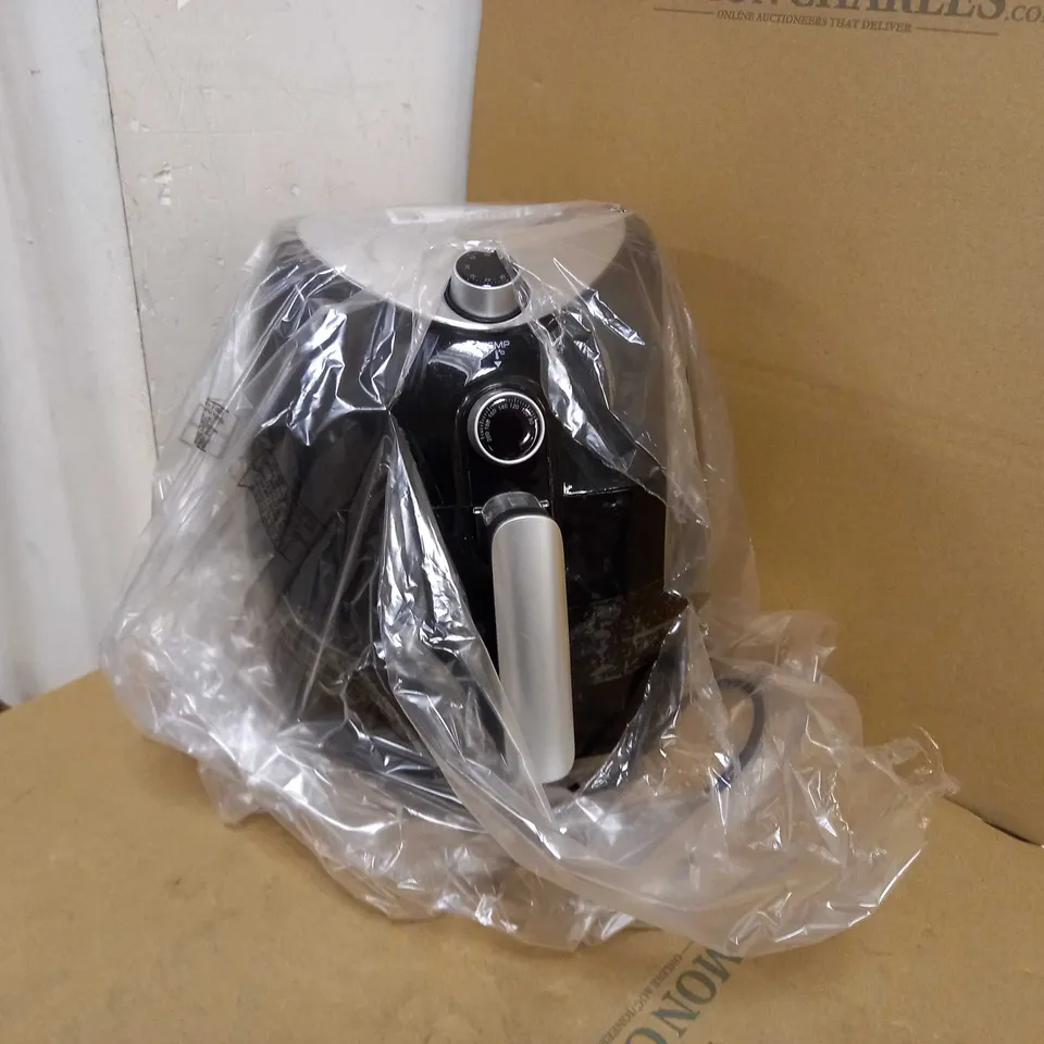 UTEN 5.5L 1700W AIR FRYER 