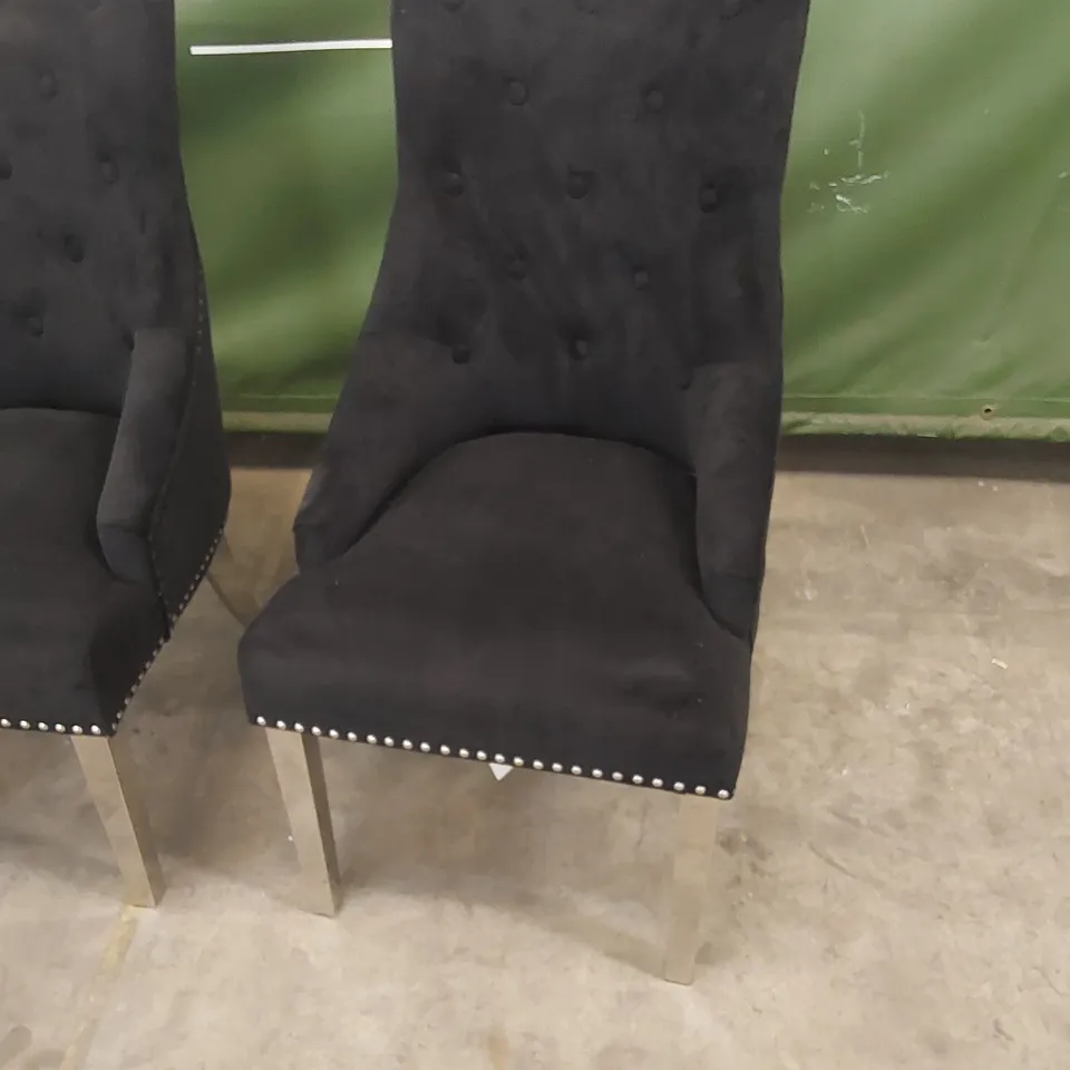 SET OF 4 IMPERIAL BLACK VELVET BUTTON BACK DINING CHAIRS WITH CHROME LEGS 
