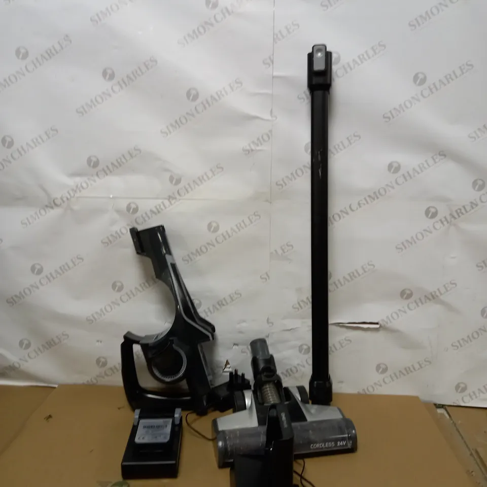 VAX ONEPWR BLADE 4 CORDLESS VACUUM CLEANER