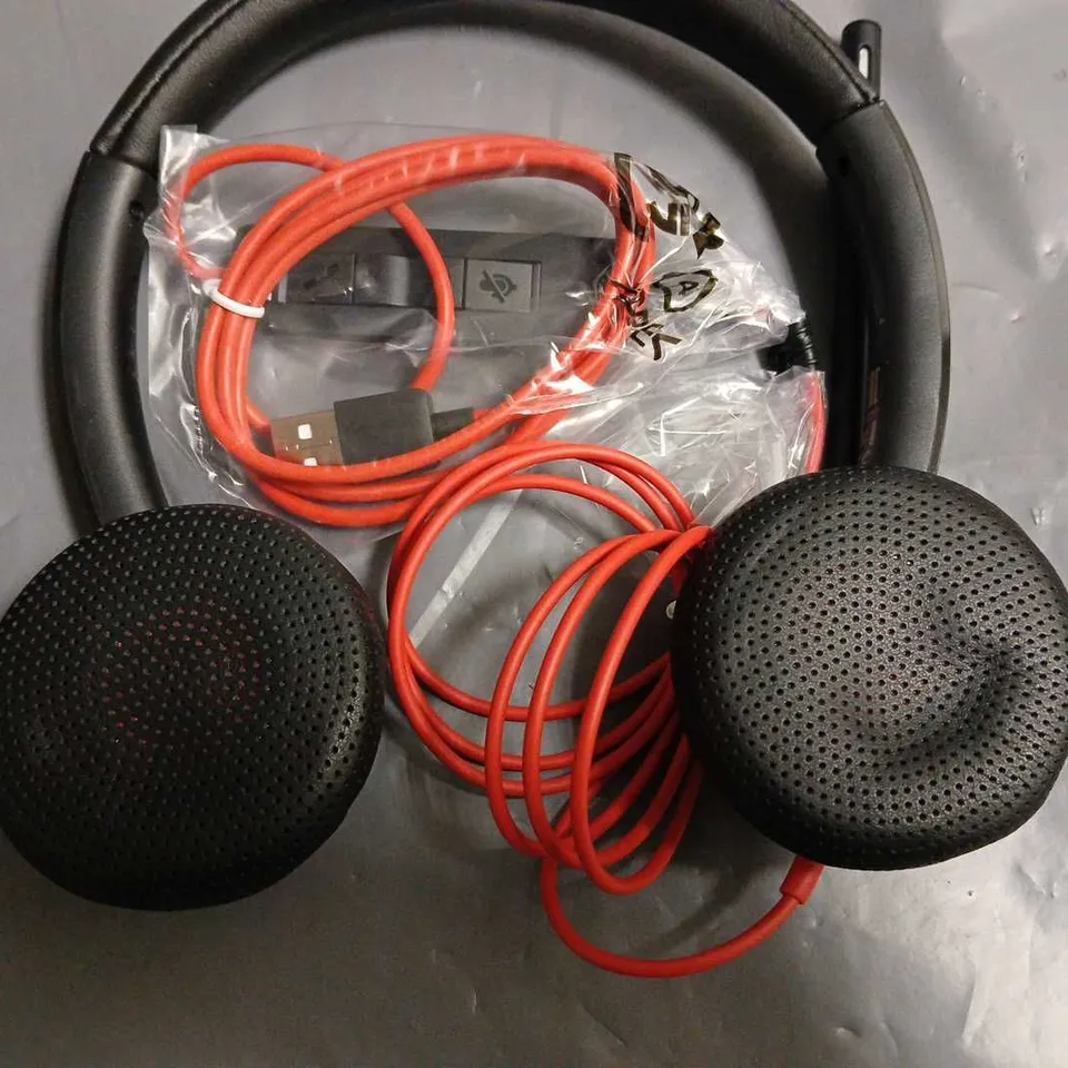 POLY BLACKWIRE 3300 SERIES HEADSET