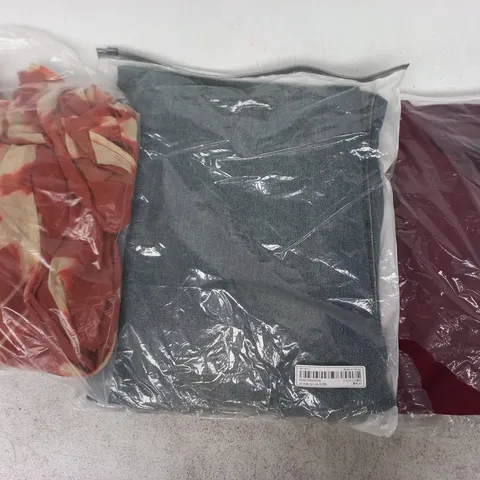 APPROXIMATELY 15 ASSORTED CLOTHING AND FASHION PRODUCTS IN VARIOUS STYLES AND SIZES - COLLECTION ONLY