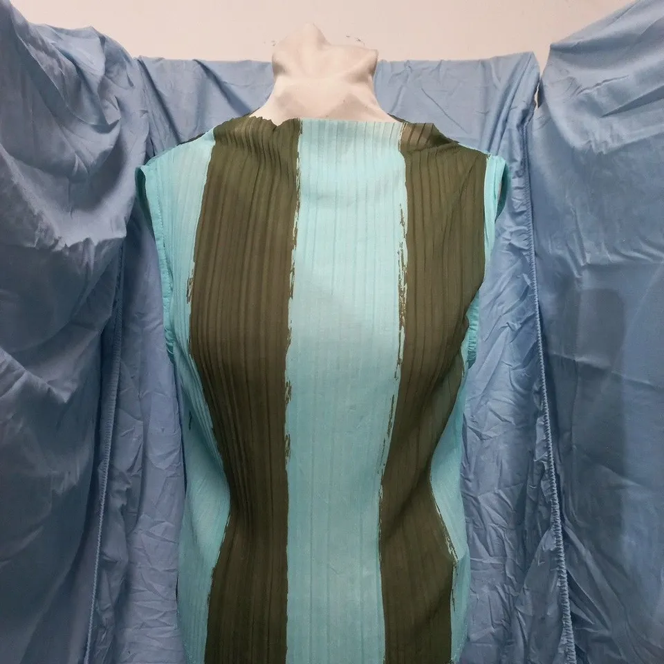 TOPSHOP WOMEN'S TOP – SIZE S, MADE IN BULGARIA