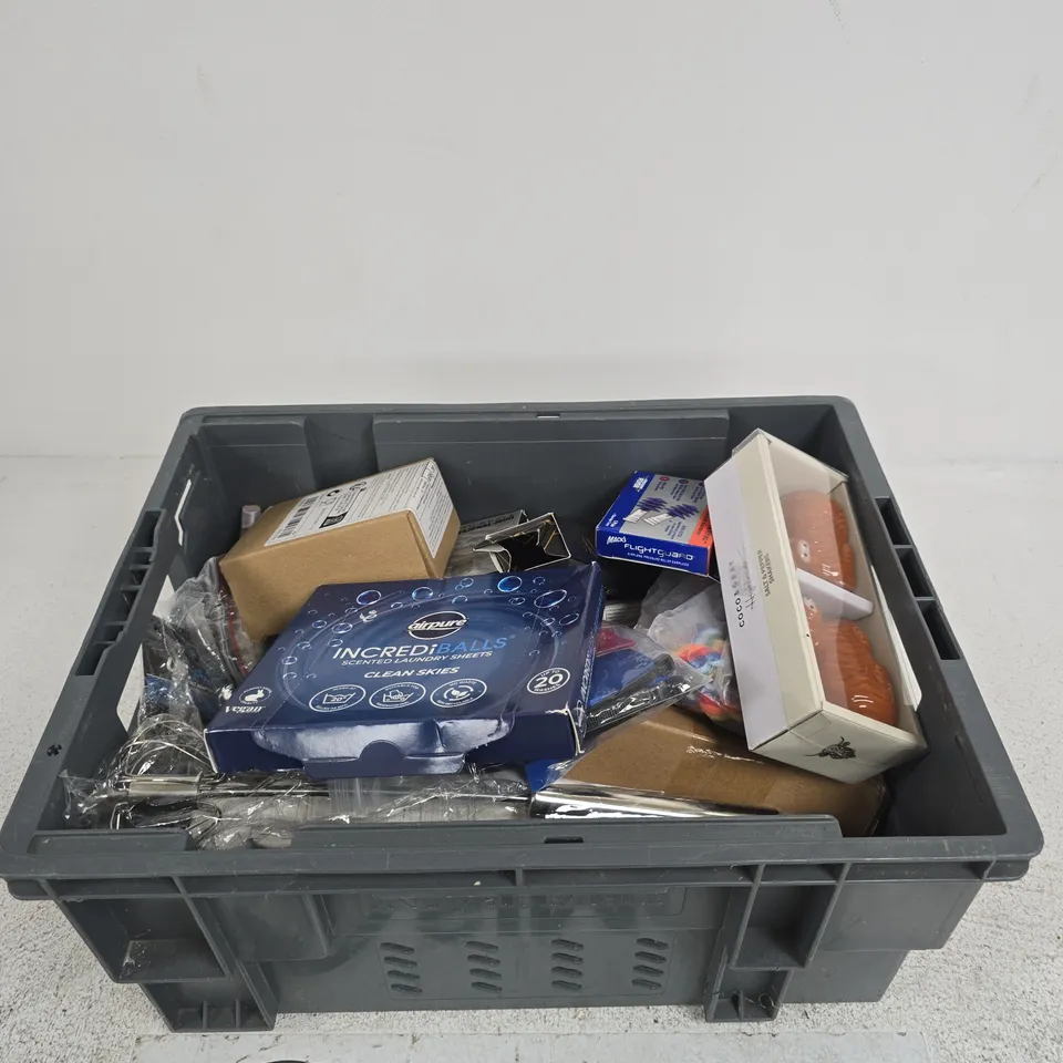 TOTE OF APPROXIMATELY 10 ASSORTED ITEMS INCLUDING DIGITAL SCALE, MACKS FLIGHT GUARD AND AIRPURE SCENTED LAUNDRY SHEETS