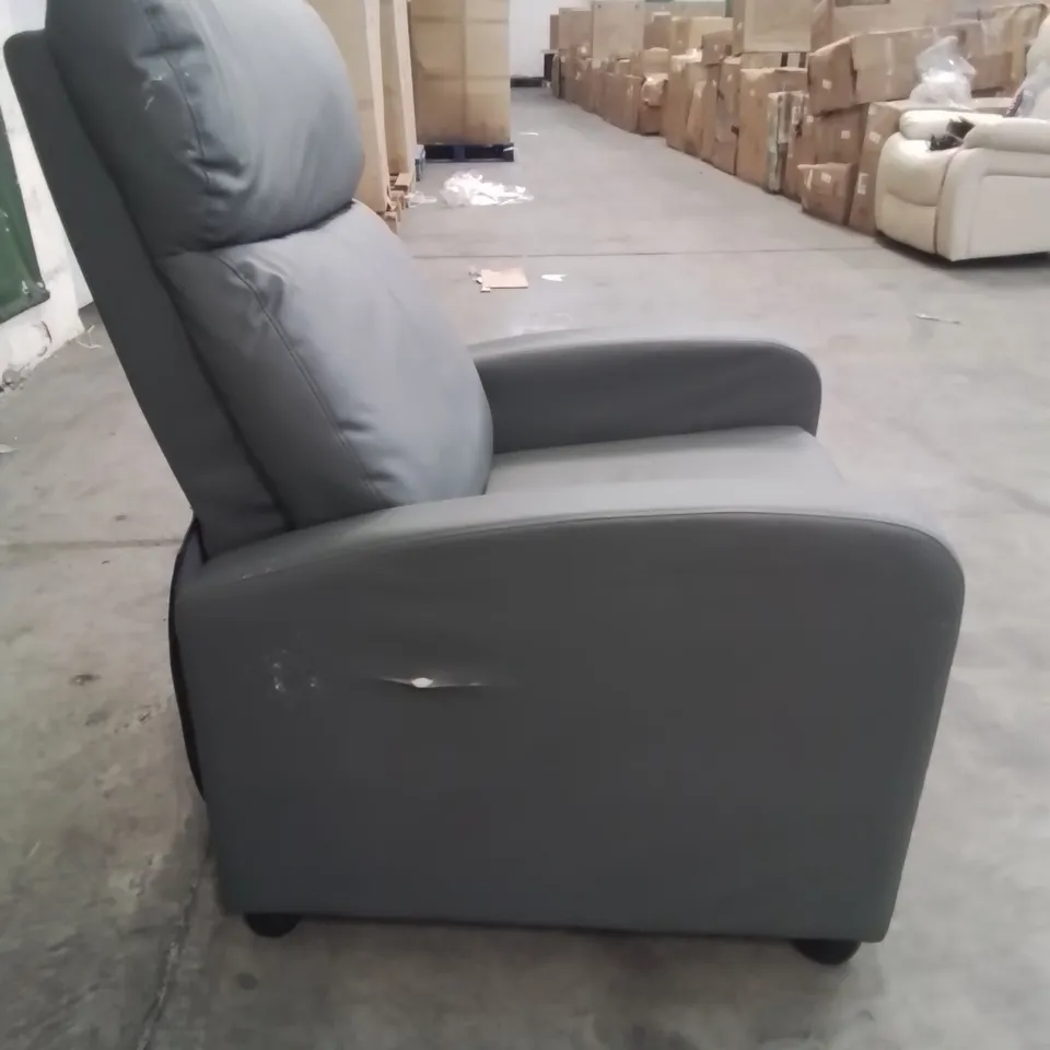 QUALITY DESIGNER FAUX LEATHER UPHOLSTERED SINGLE RECLINER ARMCHAIR 