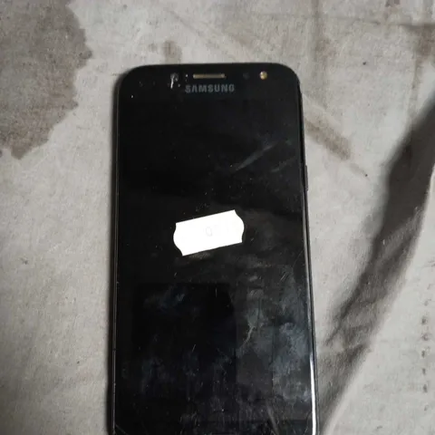 SAMSUNG GALAXY J5 - SM-J530F