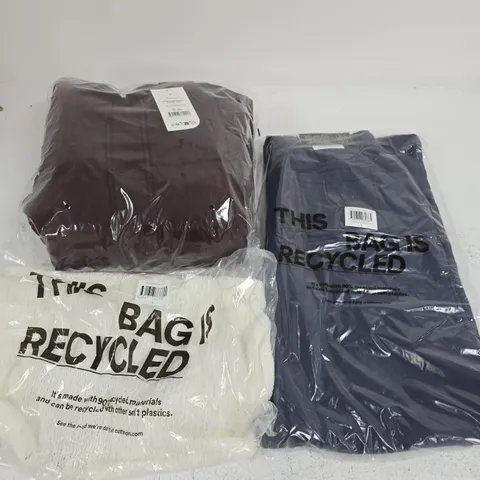 APPROXIMATELY 5 ASSORTED CLOTHING ITEMS IN VARIOUS SIZES, COLOURS & STYLES TO INCLUDE SUPER BAGGY TRACK PANTS, RUMI OPEN KNIT MINI DRESS, QUILTED VEST, ETC