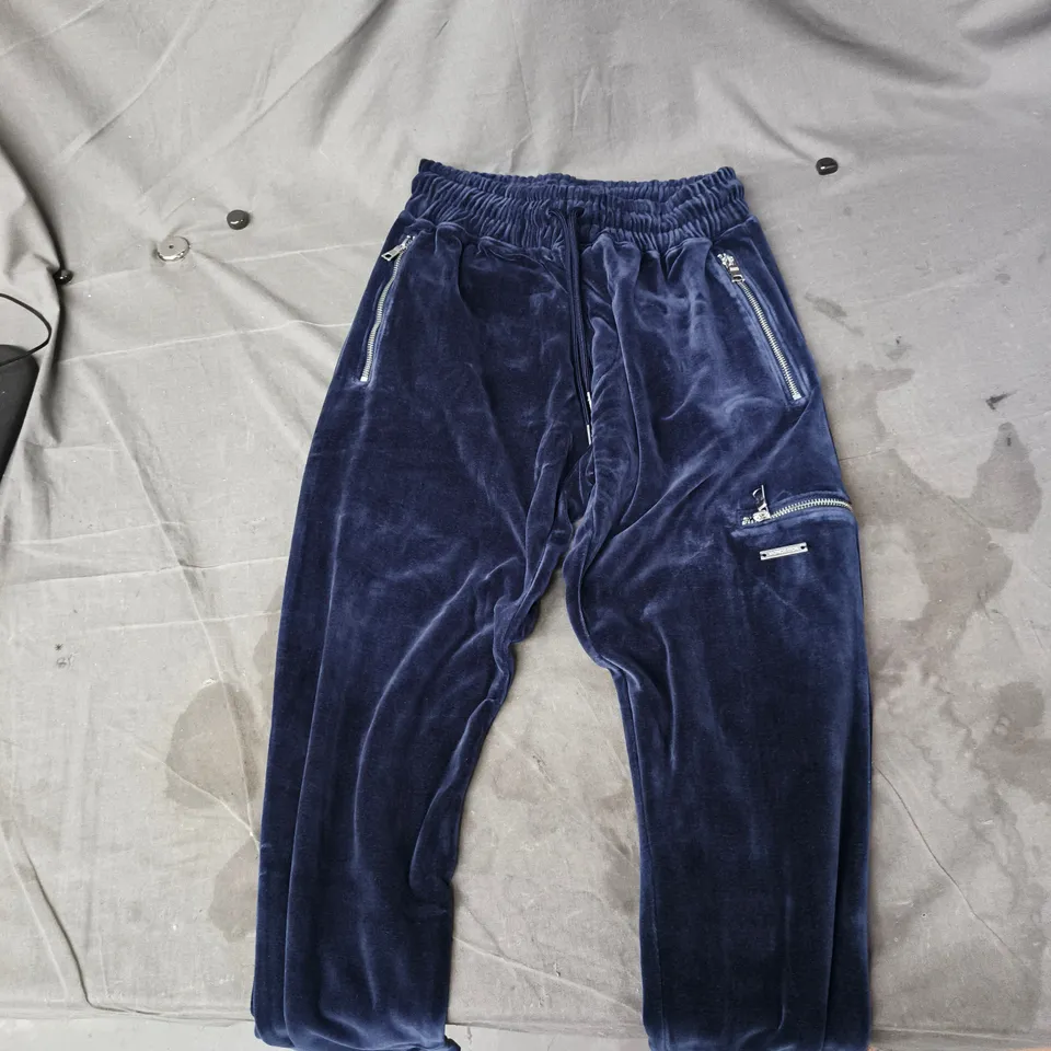 MONDE D'OR NAVY VELOUR TRACK PANTS – SIZE M