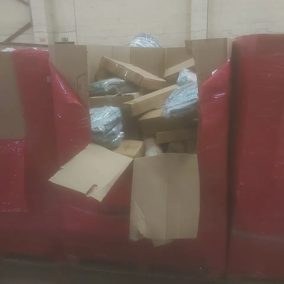 PALLET OF ASSORTED HOUSEHOLD ITEMS AND CONSUMER PRODUCTS TO INCLUDE; SMALL ANIMAL BACKPACKS, FLY SWATTER, DUSTER ETC 