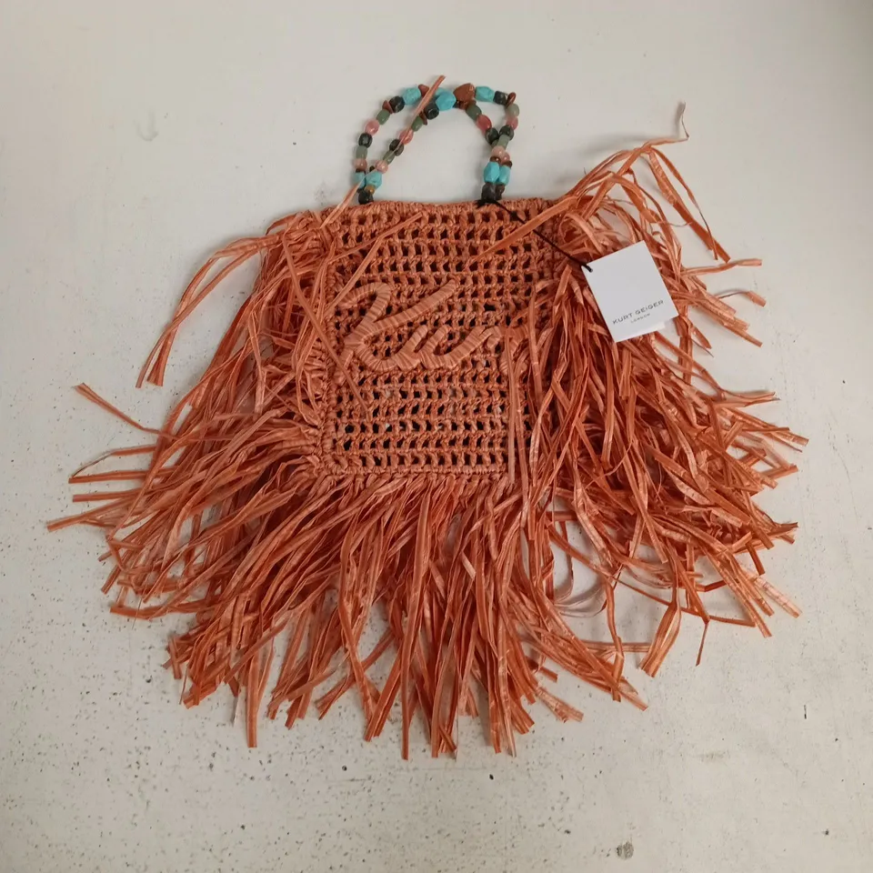 KURT GEIGER LONDON WOVEN STRAW HANDBAG WITH FRINGE – ORANGE