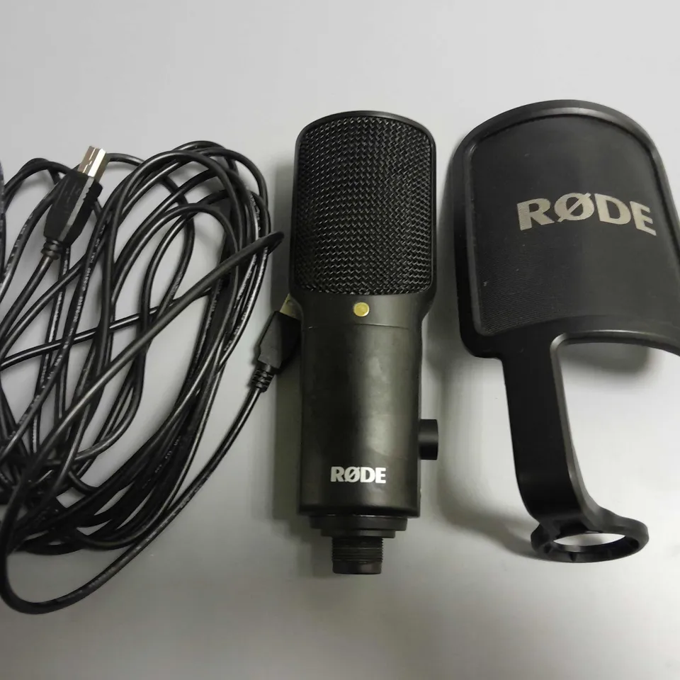 UNBOXED RODE NT-USB MICROPHONE