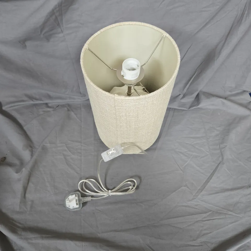 Inar 2-Tone Ceramic Table Lamp – Natural