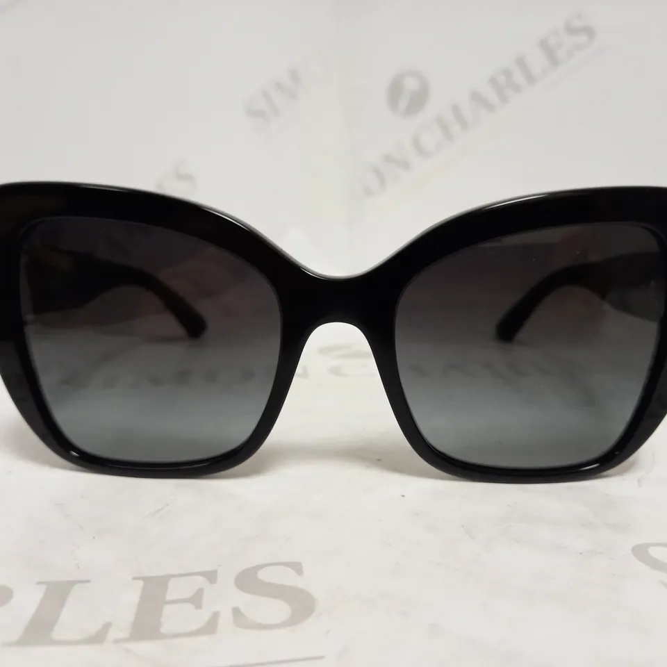 PRADA BLACK OVERSIZE SUNGLASSES RRP £233