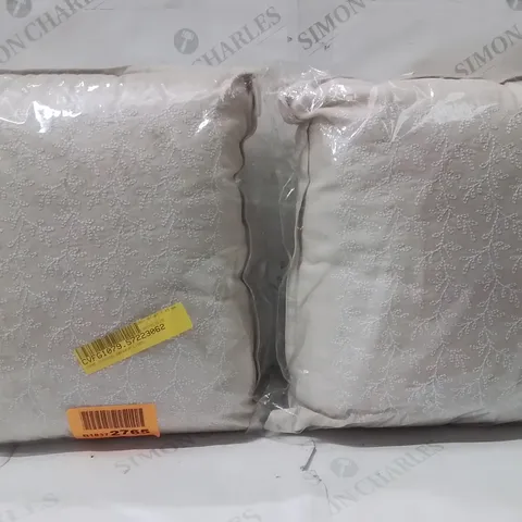 BRAND NEW SEALED SET OF 2 THYME CUSHION LINEN