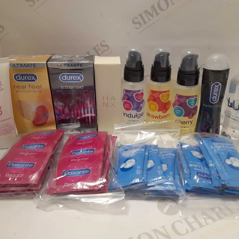 LOT OF APPROX 10 HEALTHCARE PRODUCTS TO INCLUDE DUREX INTENSE CONDOMS, PASANTE REGULAR CONDOMS, LOVE HONEY INDULDGE LUBE, ETC 